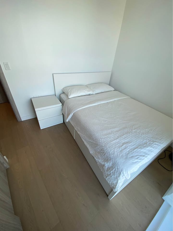 2 Beds 2 Baths - Apartment