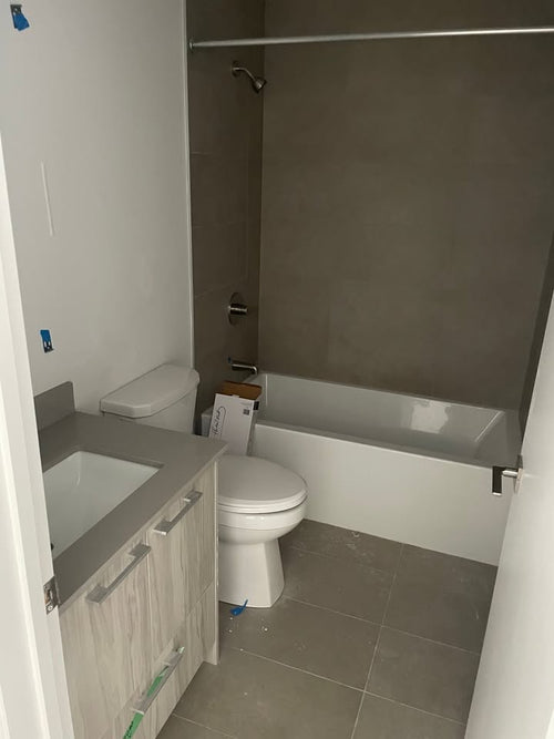 1 Bed 1 Bath - STUDIO Transfer